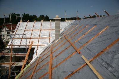 Folie dachowe - Membrana dachowa</br>
ważna warstwa wstępnego krycia
