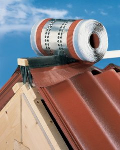 Dachy sko��ne - Odpowiednia wentylacja i uszczelnienie kalenicy