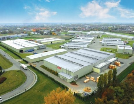 Wydarzenia i Nowo������������������ci - 25-lecie firmy VELUX w Polsce – dalsze inwestycje w polskie fabryki