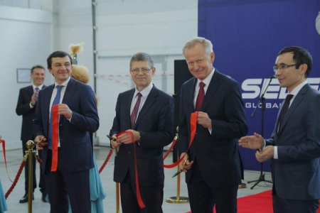 Wydarzenia i Nowo������������������ci - Selena: Nowy zakład produkcyjny i centrum dystrybucyjne w Kazachstanie