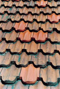 Renowacja - Historyczne modele dachówek w renowacji dachów