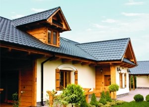 Rynny i odwodnienia - Dach po zimie – przegląd i konserwacja