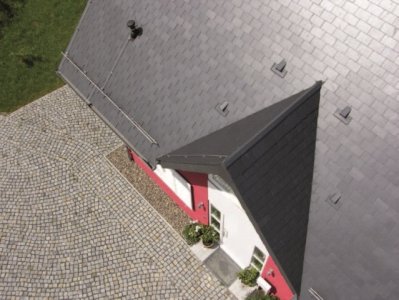 Pokrycia dachowe / Łupek - Łupek - materiał ekologiczny.<br>
Dlaczego łupek ma jedwabisty połysk?