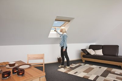 Okno w dachu - Efektywne doświetlanie poddasza<br>
Jak dobrać okna dachowe do rozmiaru i rodzaju pomieszczenia?