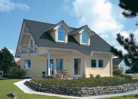 Pokrycia dachowe / Ceramiczne - MONIER - Nowa grupa w branży pokryć dachowych. Po sprzedaży  większości udziałów, Lafarge Roofing zmienił nazwę na Monier.