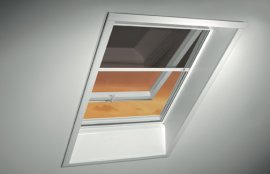 Okno w dachu - Moskitiera  Roto